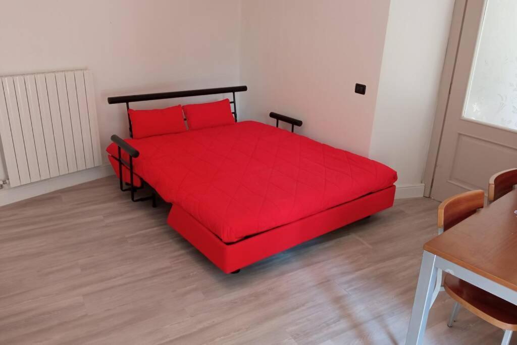 Entire Flat, Independent Entrance, 20 Mins To Bgy - Bergamo Milan Airport Nembro Exterior photo