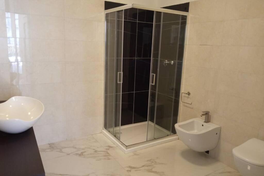 Entire Flat, Independent Entrance, 20 Mins To Bgy - Bergamo Milan Airport Nembro Exterior photo
