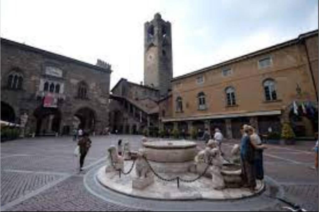 Entire Flat, Independent Entrance, 20 Mins To Bgy - Bergamo Milan Airport Nembro Exterior photo