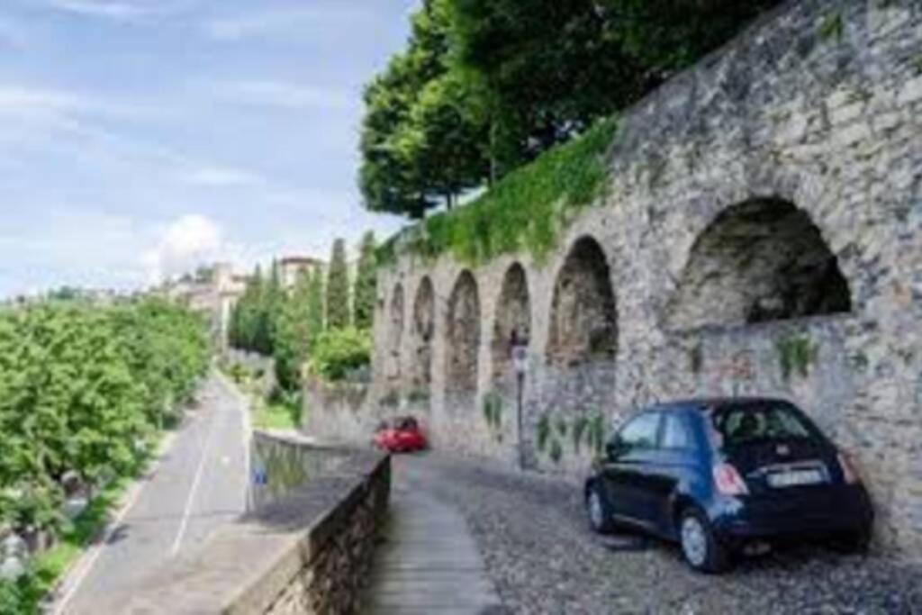 Entire Flat, Independent Entrance, 20 Mins To Bgy - Bergamo Milan Airport Nembro Exterior photo